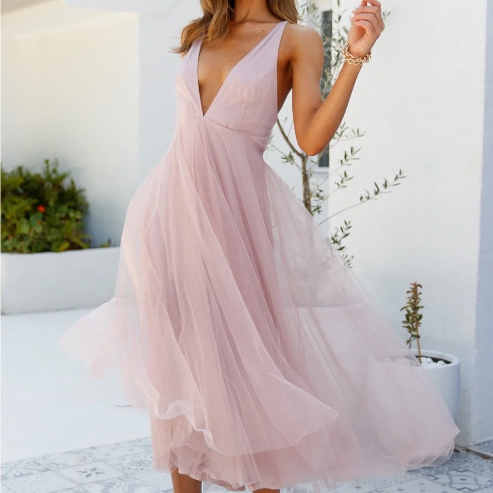 Hello Molly “Kiss the Girl” blush tulle midi - Picture 6 of 12